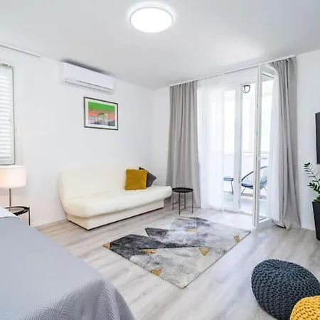 Petra & Iva - One Bedroom With Balcony * Dubrovnik